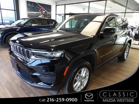 Used 2025 Jeep Grand Cherokee Laredo X w/ Luxury Tech Group I image 1