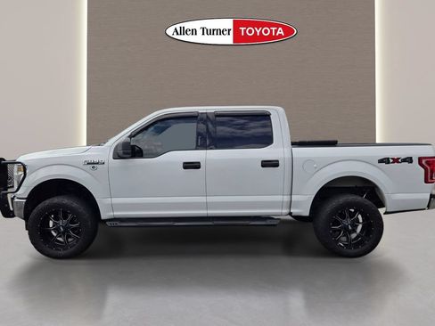 Used 2017 Ford F150 XLT AWD/4WD image 11