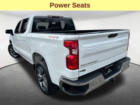 Used 2023 Chevrolet Silverado 1500 LT image 8