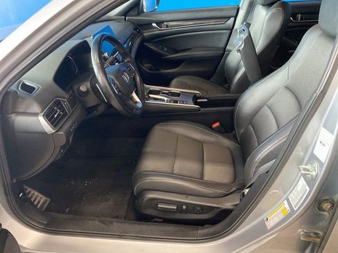 Used 2021 Honda Accord Sport image 8