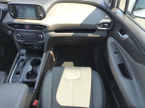 Used 2020 Hyundai Santa Fe SEL FWD image 16