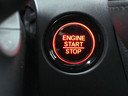 Certified 2023 Honda HR-V LX image 18