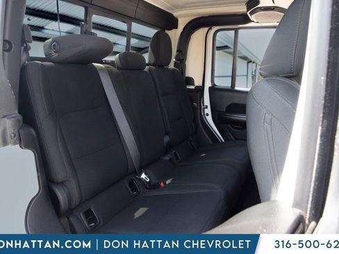 Used 2020 Jeep Gladiator Sport w/ Quick Order Package 24S AWD/4WD image 19