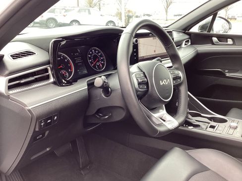 Used 2023 Kia K5 GT-Line FWD image 11