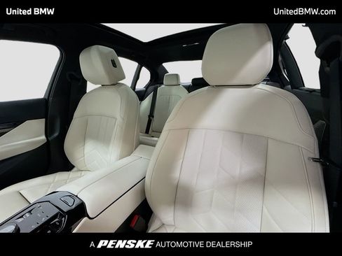 New 2026 BMW 540i xDrive 540i xDrive w/ M Sport Package image 5