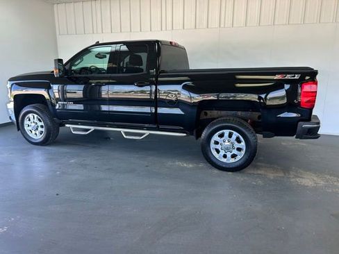 Used 2015 Chevrolet Silverado 2500 LT w/ LT Convenience Package AWD/4WD image 5