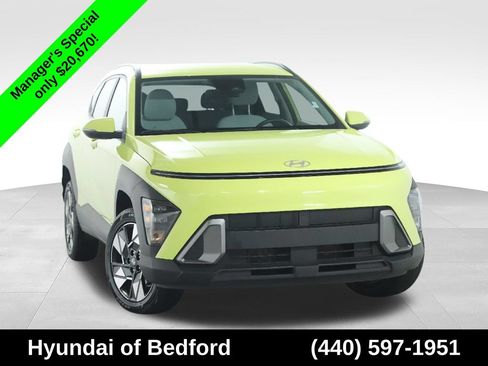 Used 2024 Hyundai Kona SEL AWD/4WD image 1