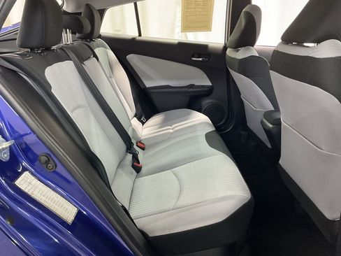 Used 2017 Toyota Prius Two image 25