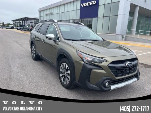 Used 2025 Subaru Outback Touring XT AWD/4WD image 3
