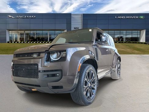 New 2026 Land Rover Defender 110 AWD/4WD image 1