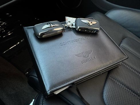 Used 2012 Bentley Continental GT image 27