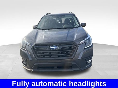 Used 2023 Subaru Forester Premium image 17