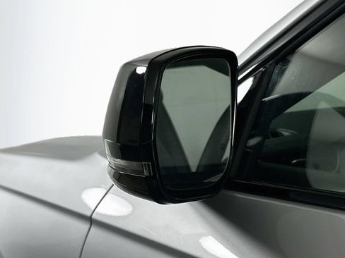 Used 2024 Jeep Grand Cherokee L Laredo RWD image 40