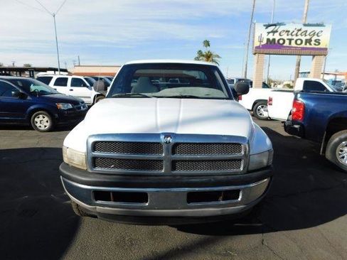 Used 2001 Dodge Ram 1500 Truck 4x4 Regular Cab image 2