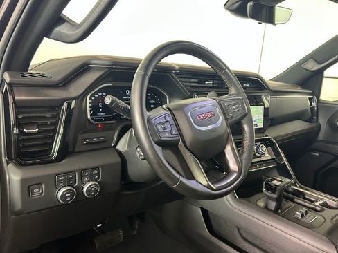 Used 2023 GMC Sierra 1500 AT4 w/ AT4 Premium Package AWD/4WD image 13