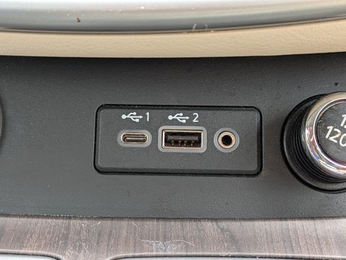 Used 2019 Nissan Murano Platinum FWD image 24