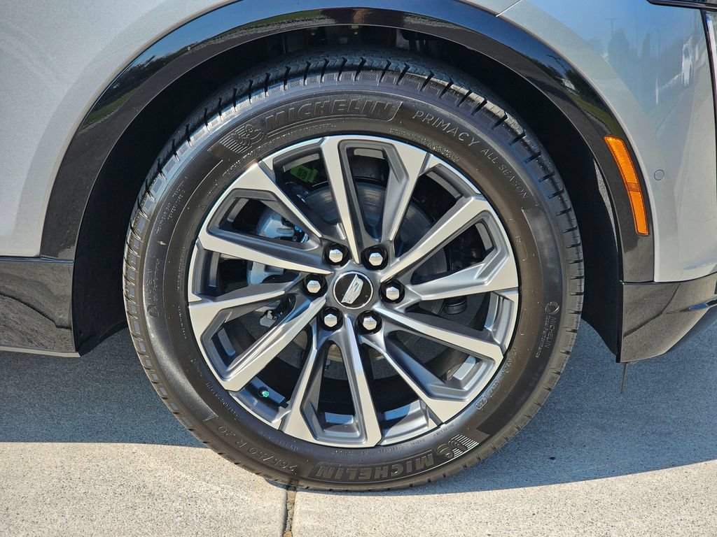 New 2026 Cadillac Lyriq Sport AWD/4WD image 9