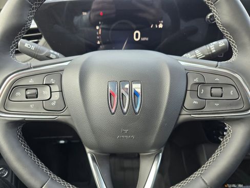 Used 2024 Buick Encore GX Avenir w/ Avenir Technology Package image 25