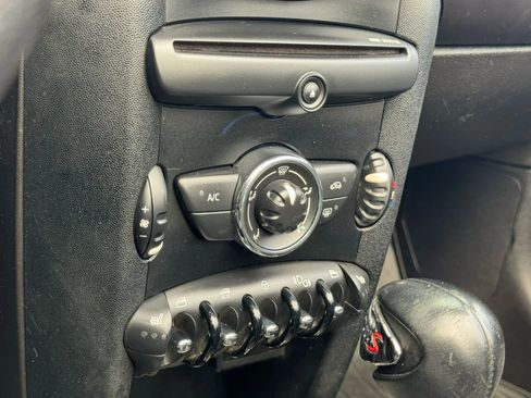 Used 2013 MINI Cooper S image 31