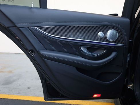 Used 2018 Mercedes-Benz E 63 AMG S image 19