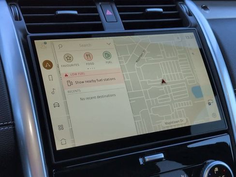 New 2026 Land Rover Discovery Limited Edition image 30