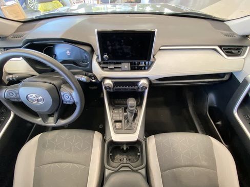 Used 2024 Toyota RAV4 XLE w/ Convenience Package AWD/4WD image 23