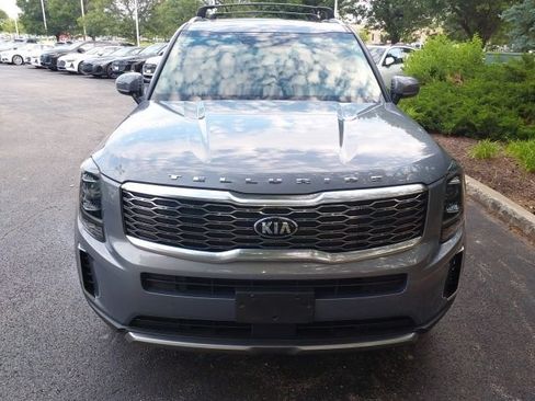 Used 2020 Kia Telluride EX w/ EX Premium Package FWD image 2