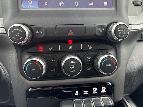 Used 2022 RAM 1500 Lone Star image 17