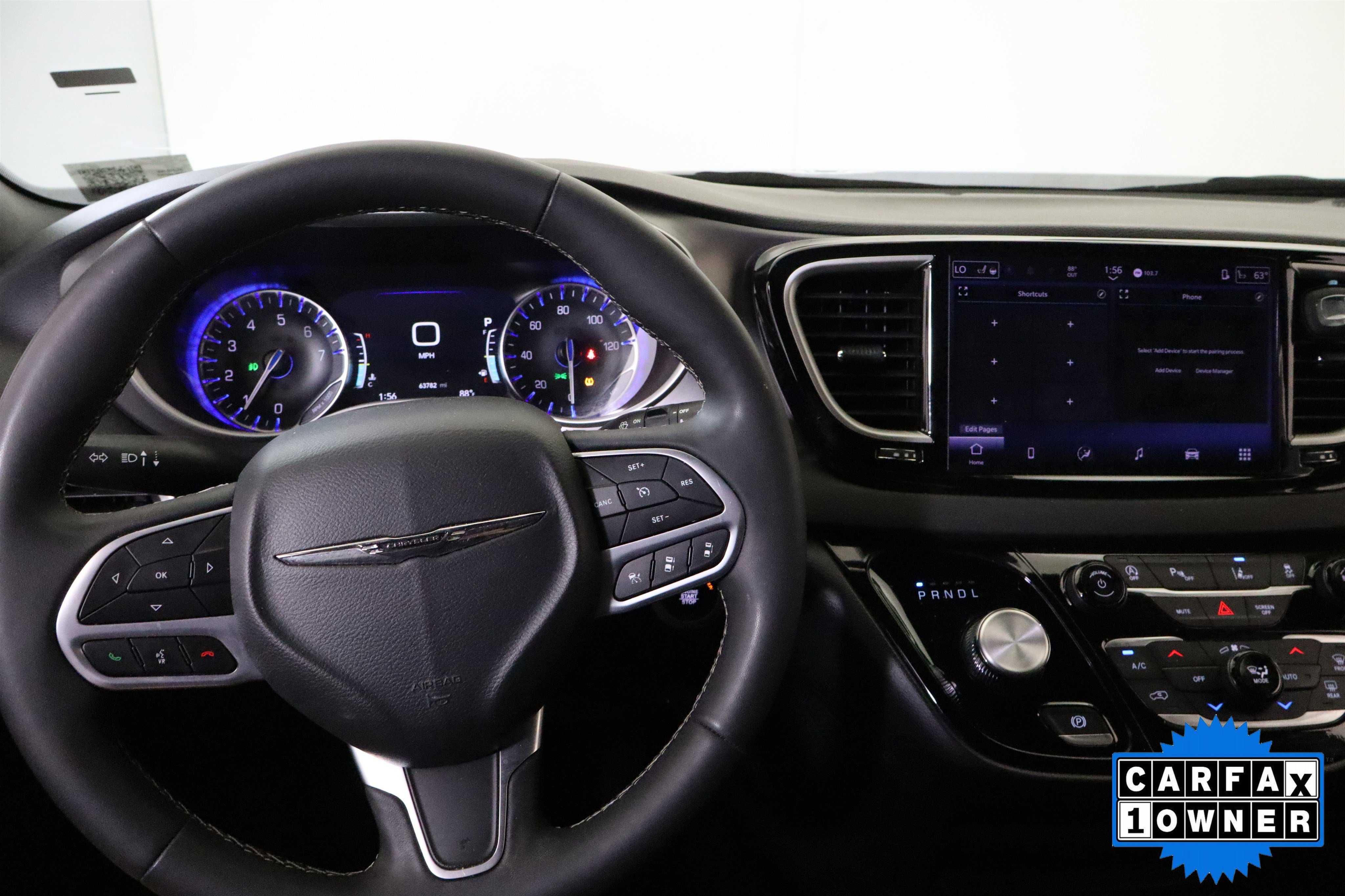 Used 2025 Chrysler Pacifica Select FWD image 23