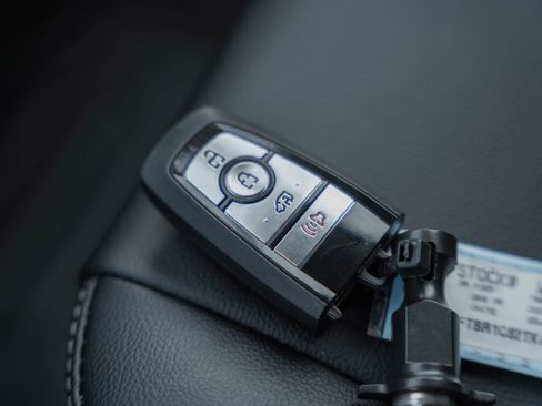 New 2026 Ford Transit 250 148 Medium Roof image 36