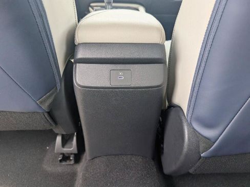 New 2026 Nissan Sentra SL w/ Floor Mat Package FWD image 40