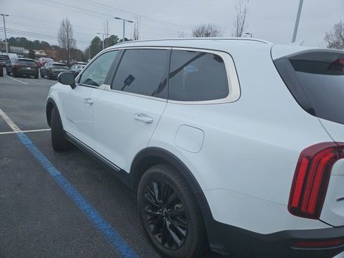 Certified 2020 Kia Telluride SX w/ SX Prestige Package image 12
