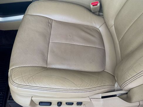 Used 2010 Ford F150 Lariat AWD/4WD image 19