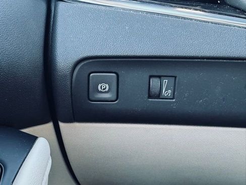 Used 2023 Buick Enclave Essence w/ Experience Buick Package image 31