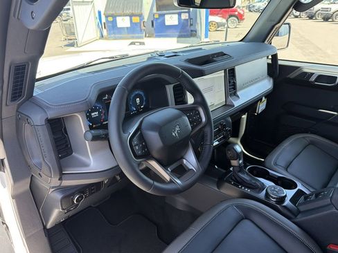 New 2026 Ford Bronco Outer Banks AWD/4WD image 18