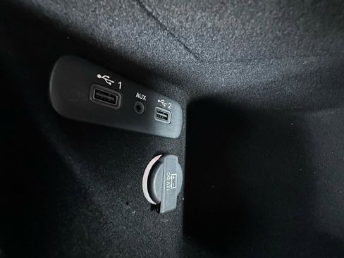 Used 2020 Dodge Challenger R/T RWD image 29