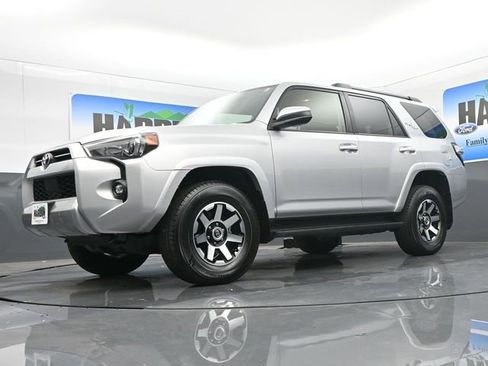 Used 2024 Toyota 4Runner TRD Off-Road image 19