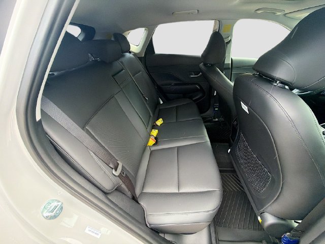 New 2026 Hyundai Kona Limited FWD image 28