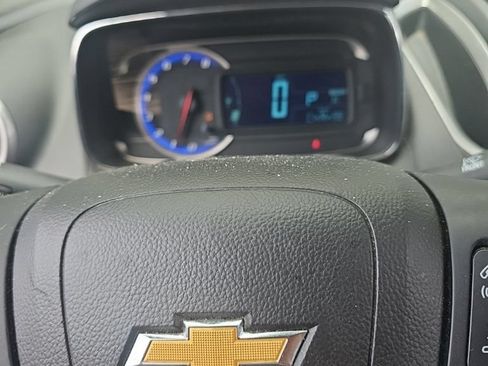 Used 2016 Chevrolet Trax LT w/ LT Convenience Package FWD image 7