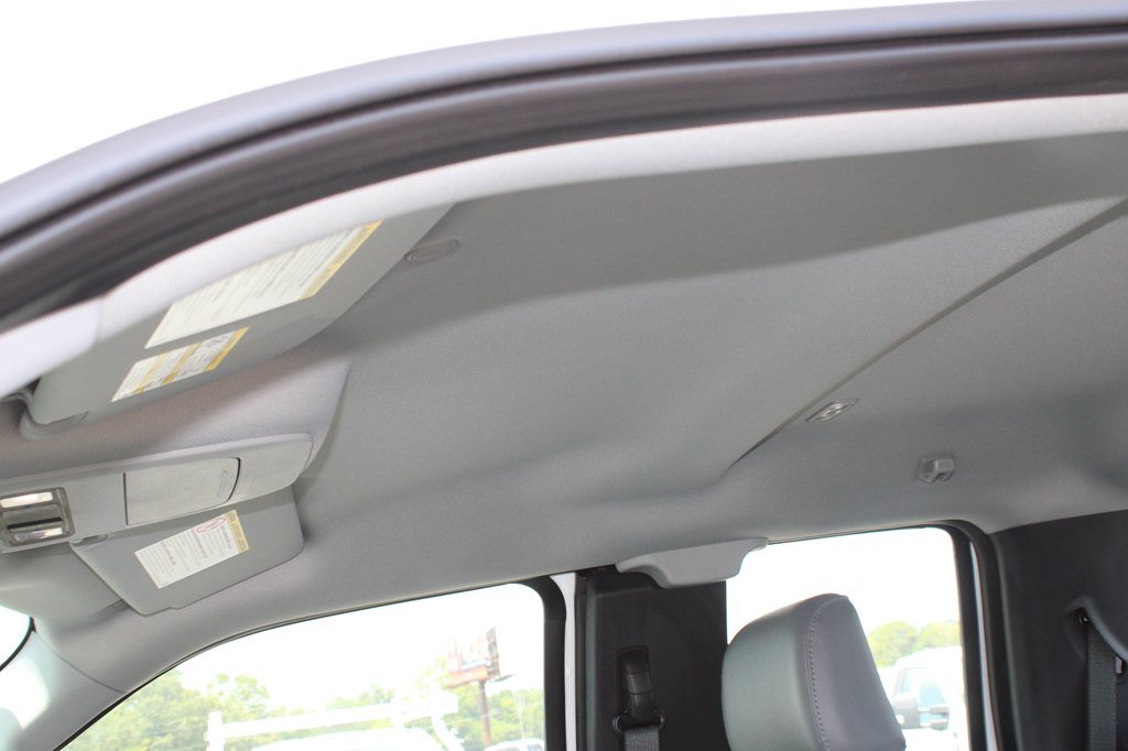 Used 2024 Ford F250 XL w/ XL Chrome Package RWD image 16