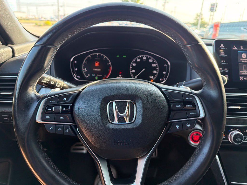 Used 2018 Honda Accord Sport image 17