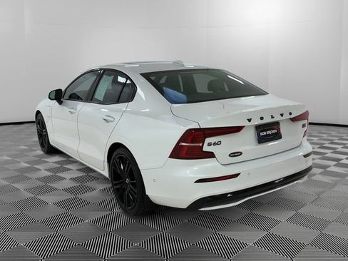 Used 2023 Volvo S60 T8 Plus w/ Climate Package AWD/4WD image 3