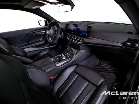 Used 2024 BMW 230i xDrive Coupe w/ Premium Package image 19