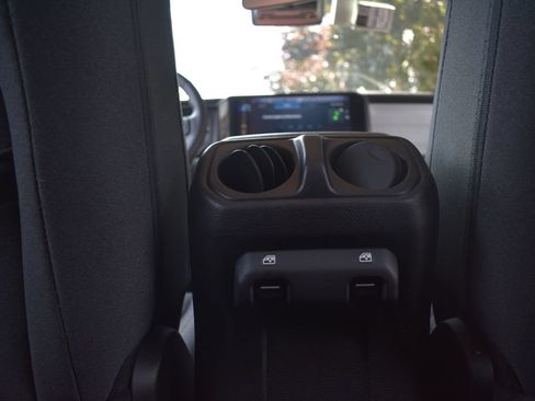 Used 2025 Jeep Wrangler Unlimited Sport AWD/4WD image 27