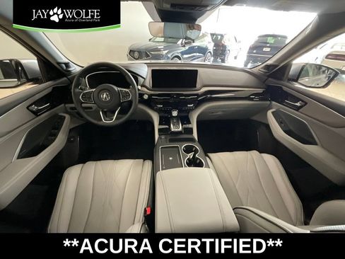 Certified 2026 Acura MDX SH-AWD w/ Advance Package image 9