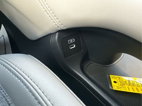 Certified 2026 Honda HR-V EX-L image 34