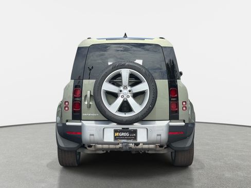 Used 2024 Land Rover Defender 110 S AWD/4WD image 4