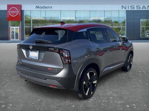 Certified 2025 Nissan Kicks SR w/ SR Premium Package AWD/4WD image 5