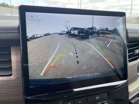 Certified 2024 Ford Expedition Limited image 33