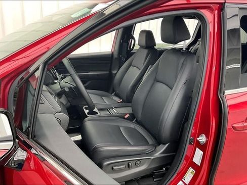 Certified 2024 Honda Odyssey Sport image 8